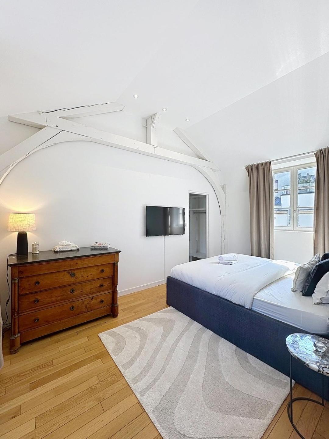 So Guest- Pepite De Charme Proche Cathedrale, Climatisation Parking Apartment Reims Exterior photo